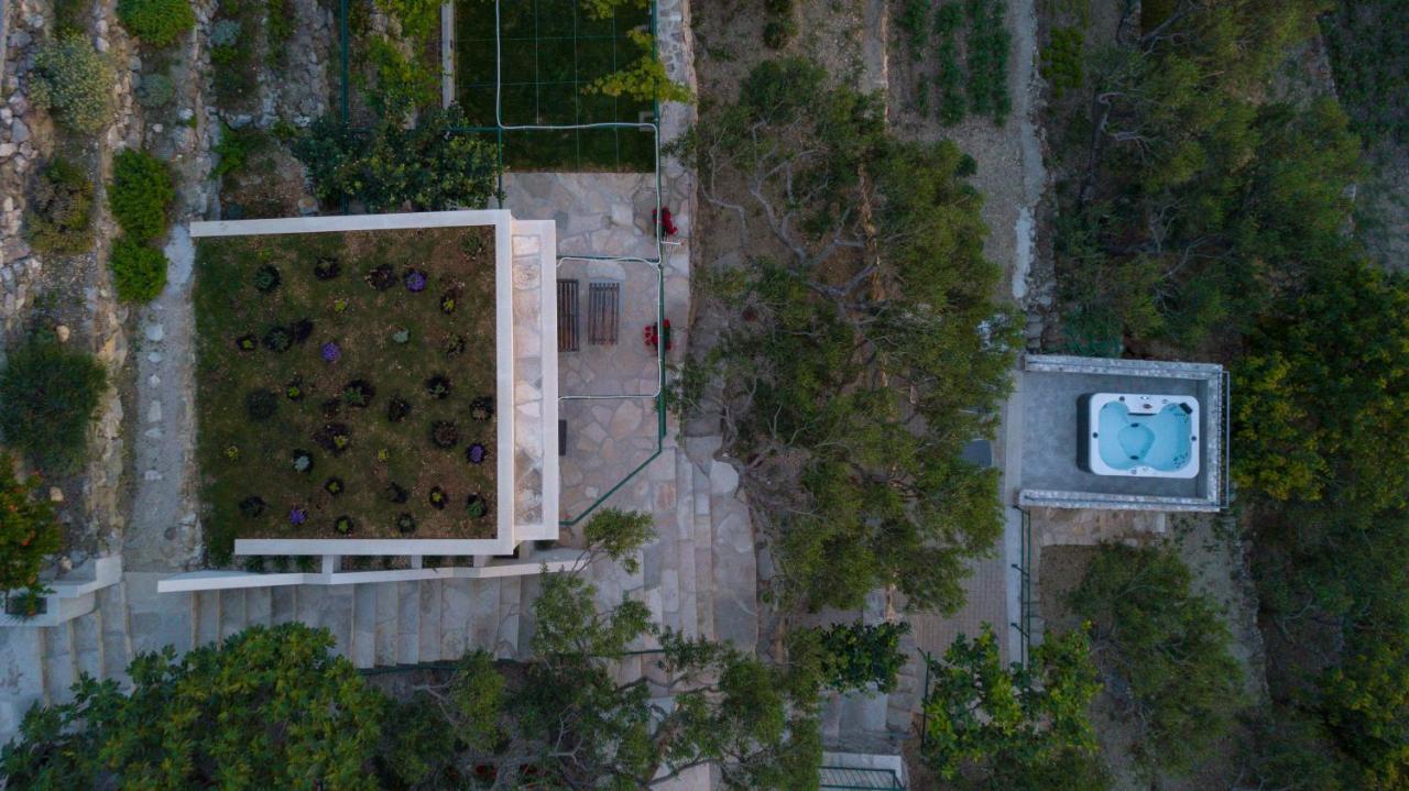 Villa Pelargonia Макарска Екстериор снимка