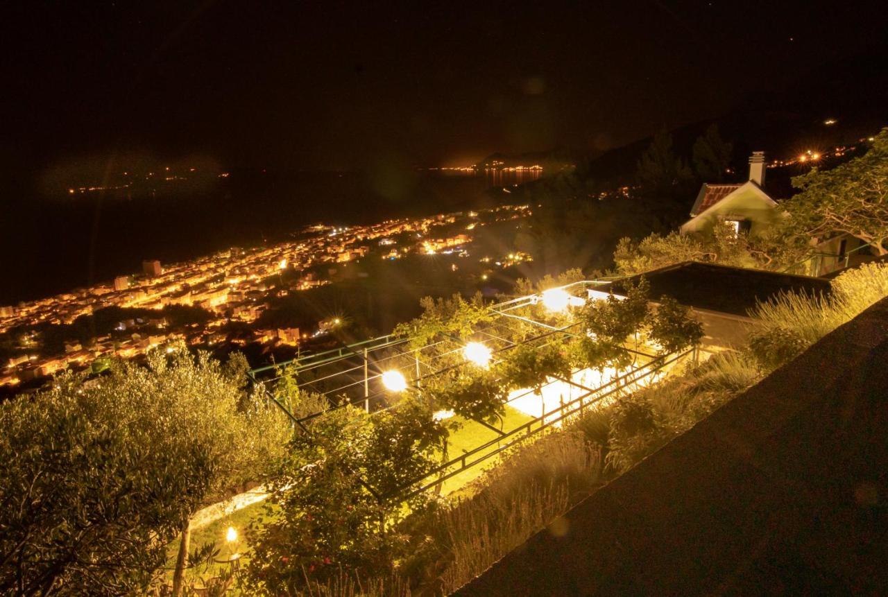 Villa Pelargonia Макарска Екстериор снимка